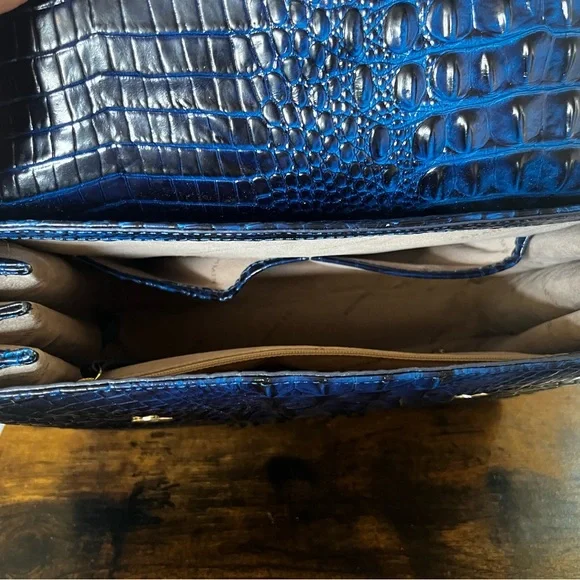 Brahmin Blue Crocodile Gabriella Bag - Picture 5 of 6